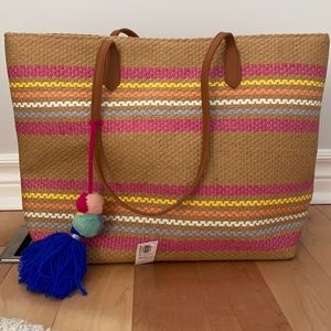 Brand New Old Navy Raffia Beach Bag.